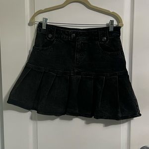Black denim ruffled mini skirt